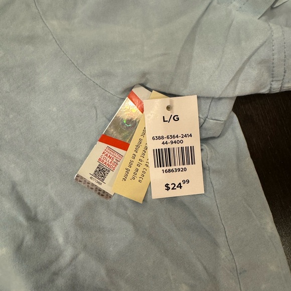 Brand new graphic tee - Picture 4 of 5